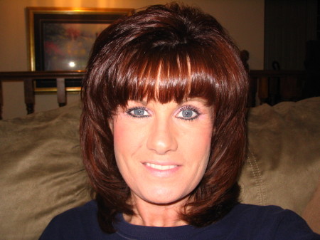 Kelly Bennett Photo 35
