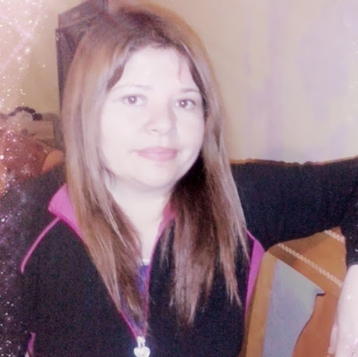 Yolanda Sanchez Photo 23