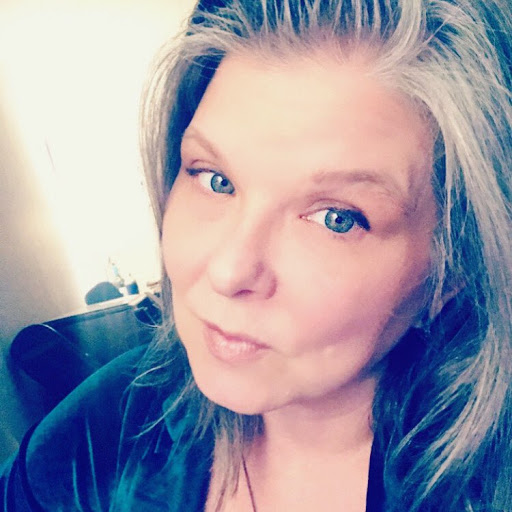 Sarah Kaiser Photo 32