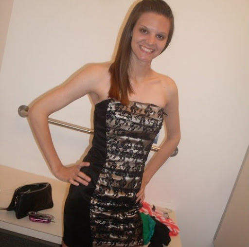 Christy Clark Photo 16