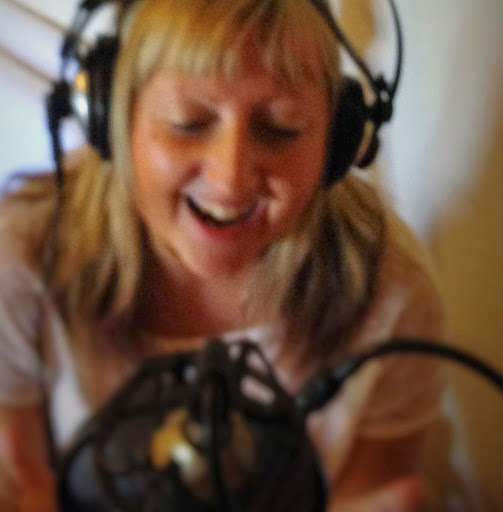 Ann Daly Photo 31