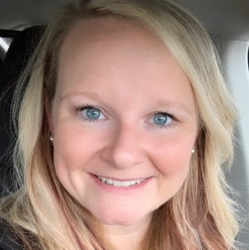 Amanda Dean Photo 13
