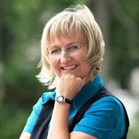 Annette Petersen Photo 22