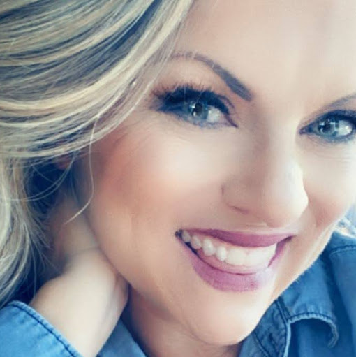 Megan Feeney Photo 8