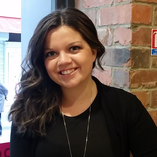 Sara Jensen Photo 15