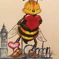 Lorraine Hughes Photo 32