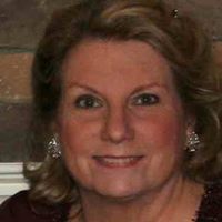 Cynthia Lacoste Photo 1