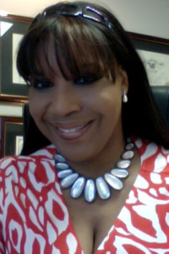 Elonda O'Neill Photo 7