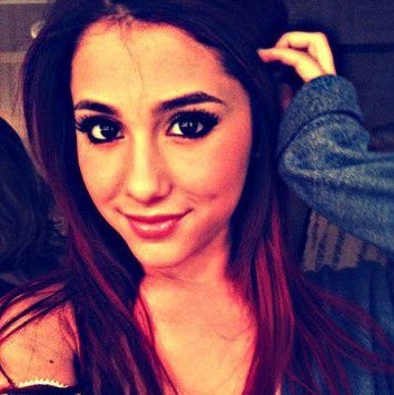 Ana Sanchez Photo 17