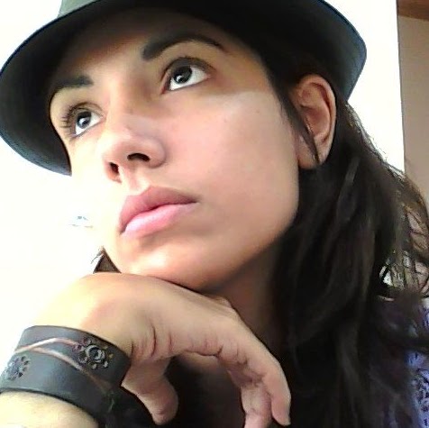 Silvia Aguilar Photo 21