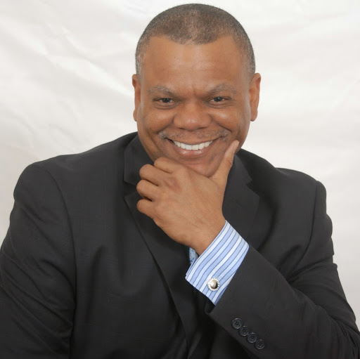 Anthony Gaines Photo 39