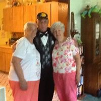 Robert Upton Photo 22