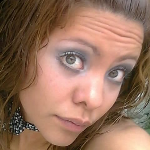 Jenny Alvarez Photo 16