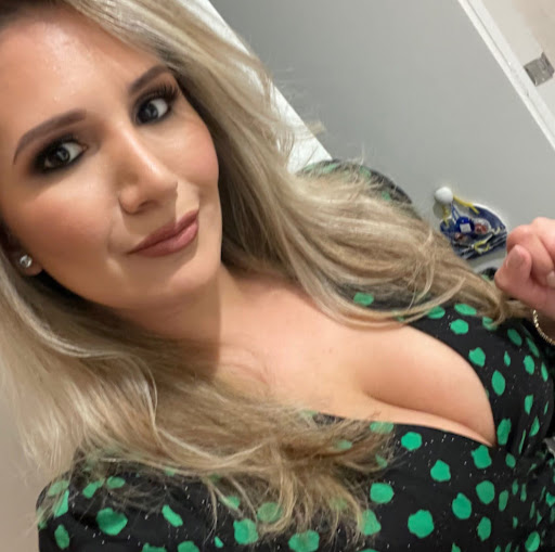 Christina Gonzalez Photo 40