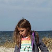 Jessie Hudson Photo 17