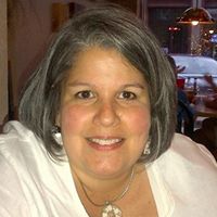 Catherine Steiner Photo 14