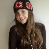 Angelina Brooks Photo 13