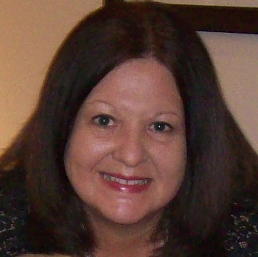 Stephanie Drake Photo 34