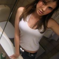 Stephanie Blank Photo 19