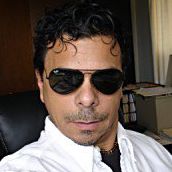Robert Cazares Photo 20