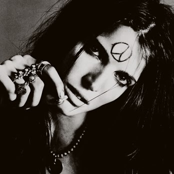 Sara Lindstrom Photo 10