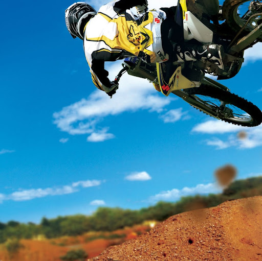 Alex Escalona Photo 15