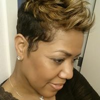 Lynn Downing Photo 14