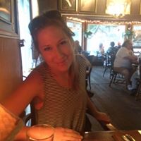 Elizabeth Lutz Photo 22