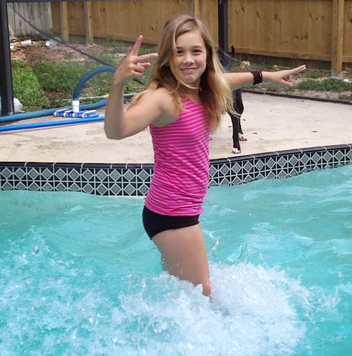 Abigail Vance Photo 5