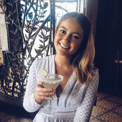 Johanna Hunter Photo 5