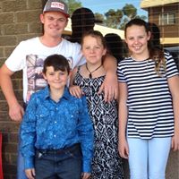 Rebecca Kemp Photo 9