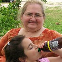 Elizabeth Trahan Photo 12