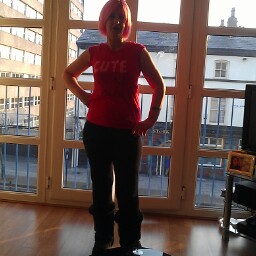 Annie Lowe Photo 28 Annie Lowe Photo 28