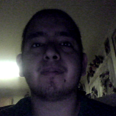 Julian Reyes Photo 13