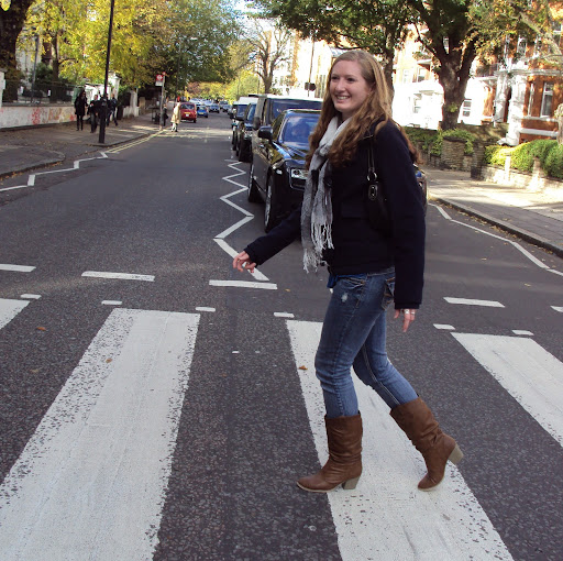 Jennifer Garrett Photo 24