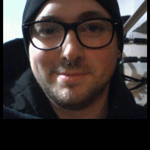 Aaron Dotson Photo 33