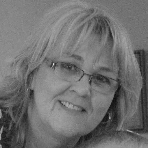 Angela Harrington Photo 19