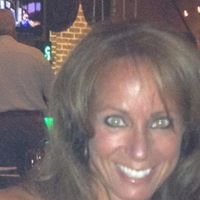 Stacy Tucker Photo 30