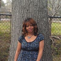 Renee Hatfield Photo 5