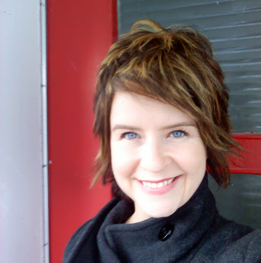 Erin Thompson Photo 13