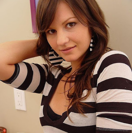 Janet Hudson Photo 4