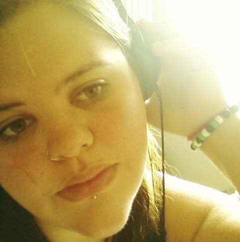 Elizabeth Mazzara Photo 8