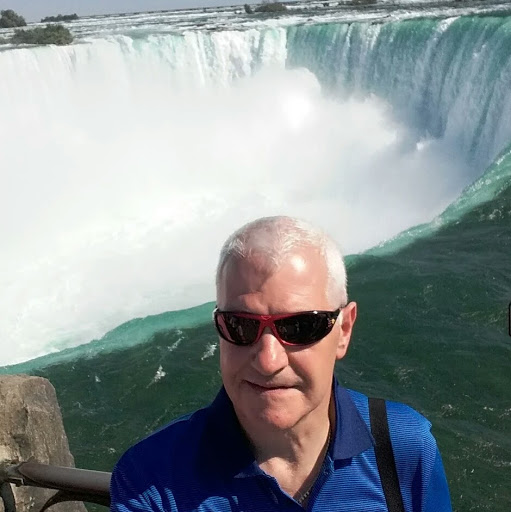 Alan Gallagher Photo 17