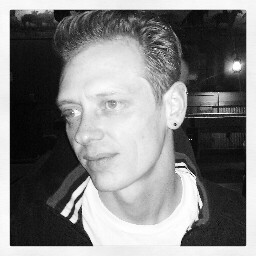 Mark Nielsen Photo 37