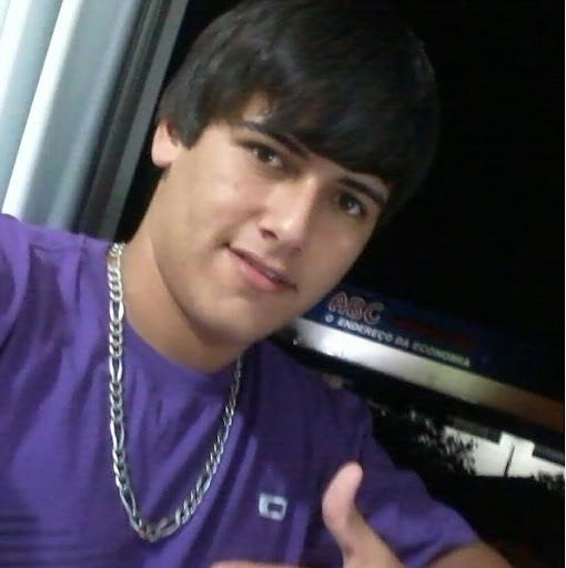 Leon Christian Photo 34