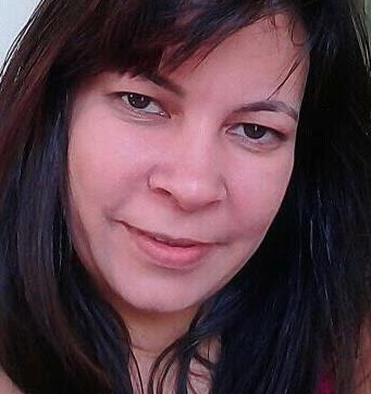 Debbie Valdez Photo 7