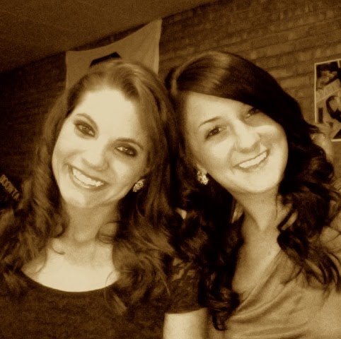 Sarah Malone Photo 32