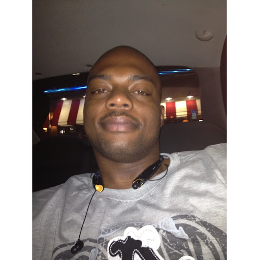 Larry Bledsoe Photo 22