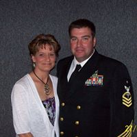 Lisa Hirschfeld Photo 11