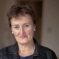 Deborah Miller Photo 43
